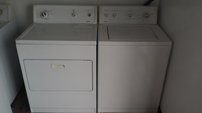 Columbia Station used Kenmore washer dryer set