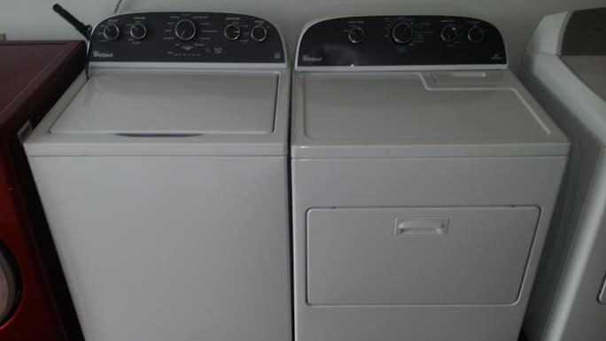 Columbia Station used whirlpool washer dryer set
